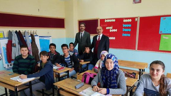 İlçe Milli Eğitim Müdürümüz Sayın Konuralp USTA Yenidoğanlı Ortaokulu,Boztepe Ortaokulu ve Şehit Mustafa Gevrek İmam-Hatip ortaokulunu ziyaret etti