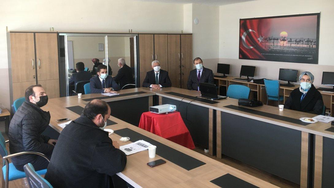 İlçe Milli Eğitim Müdürümüz Ahmet DAĞISTAN'ın Başkanlığında Matematik Zümre Öğretmenleri  İle Toplantı Yapıldı.